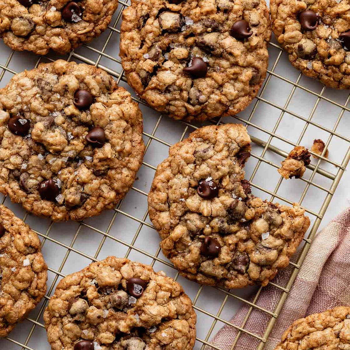 Soft & Chewy Oatmeal Chocolate Chip Cookies
