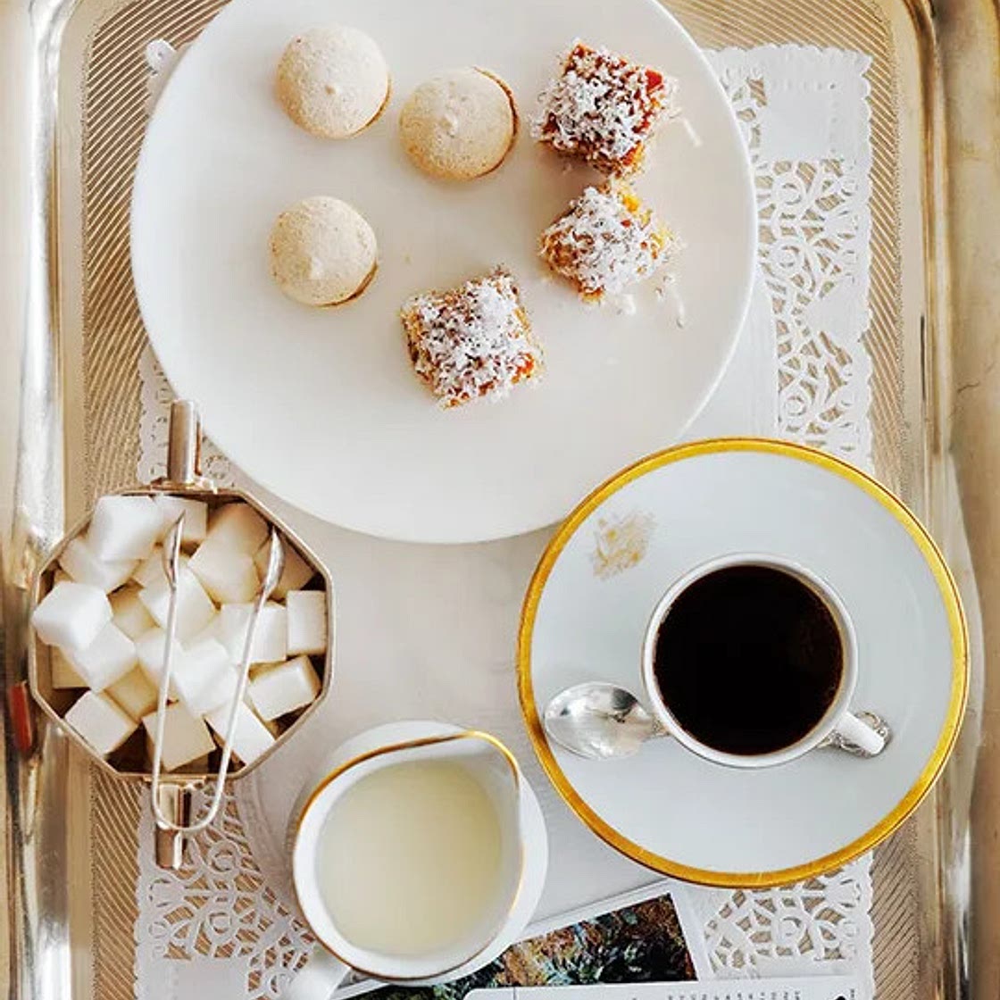 Lamingtons with caramel cream