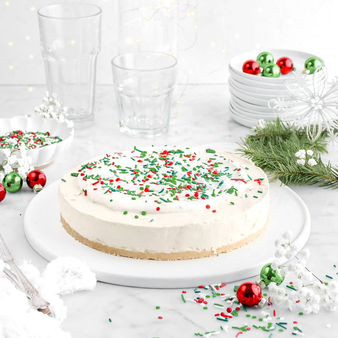 No Bake Christmas Sugar Cookie Cheesecake