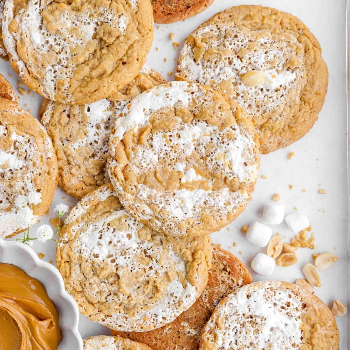 Chewy Fluffernutter Cookies (Peanut Butter and Marshmallow Fluff Cookies!)