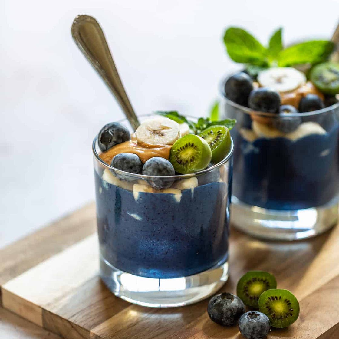 Blue Spirulina Smoothie