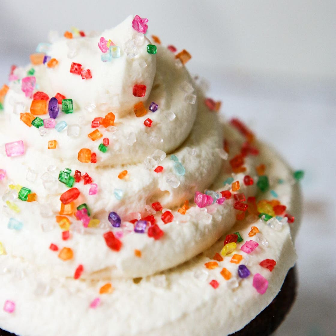 5-Minute Ultra Creamy Mascarpone Frosting