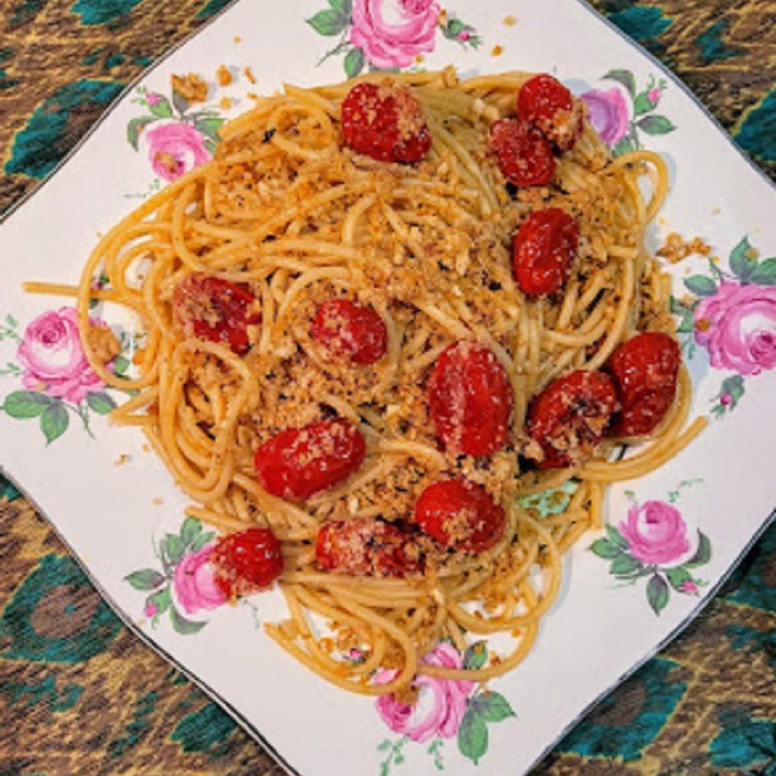 Spicy Crumb Spaghetti