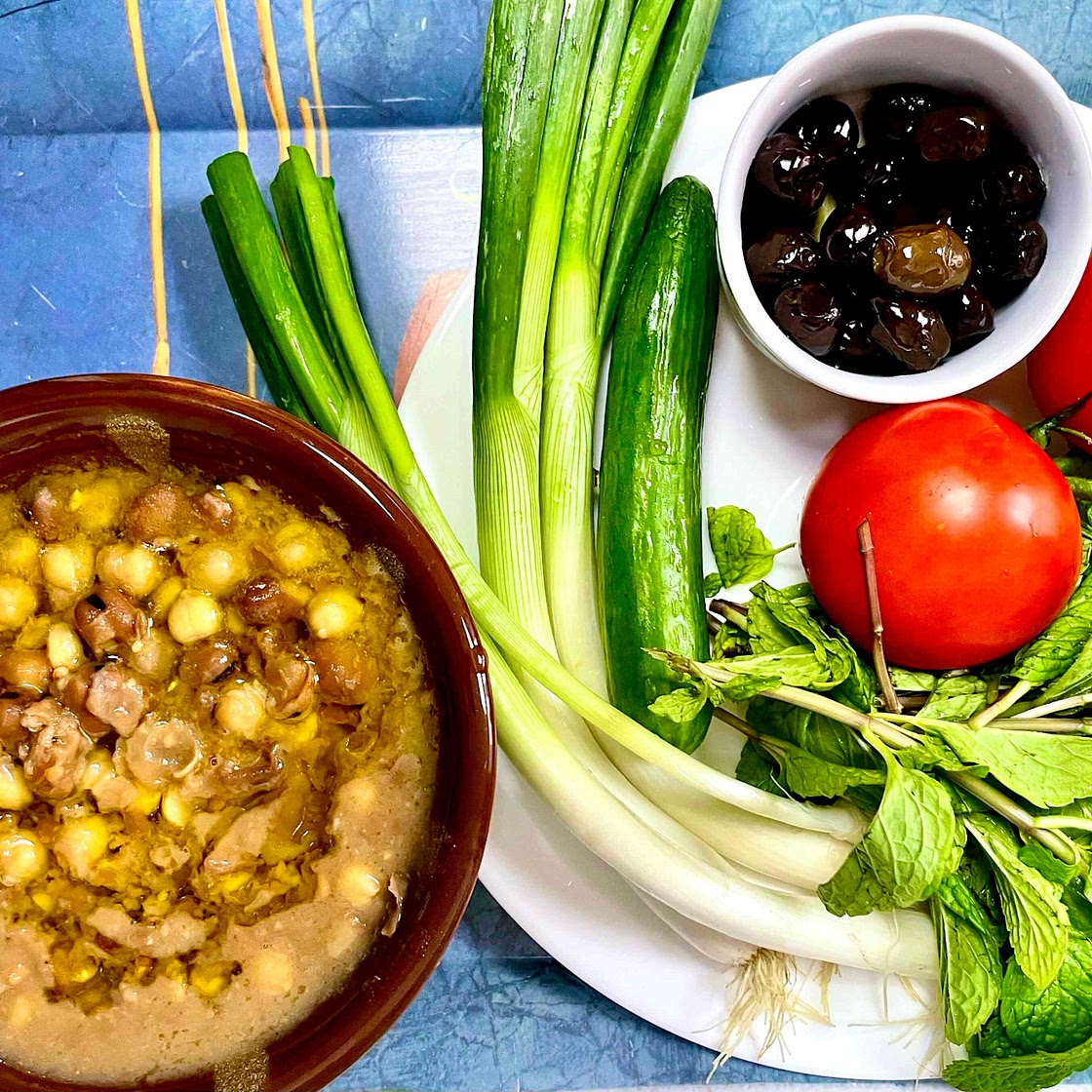 Foul Mdammas ﻿(Fava beans) فول مدمّس