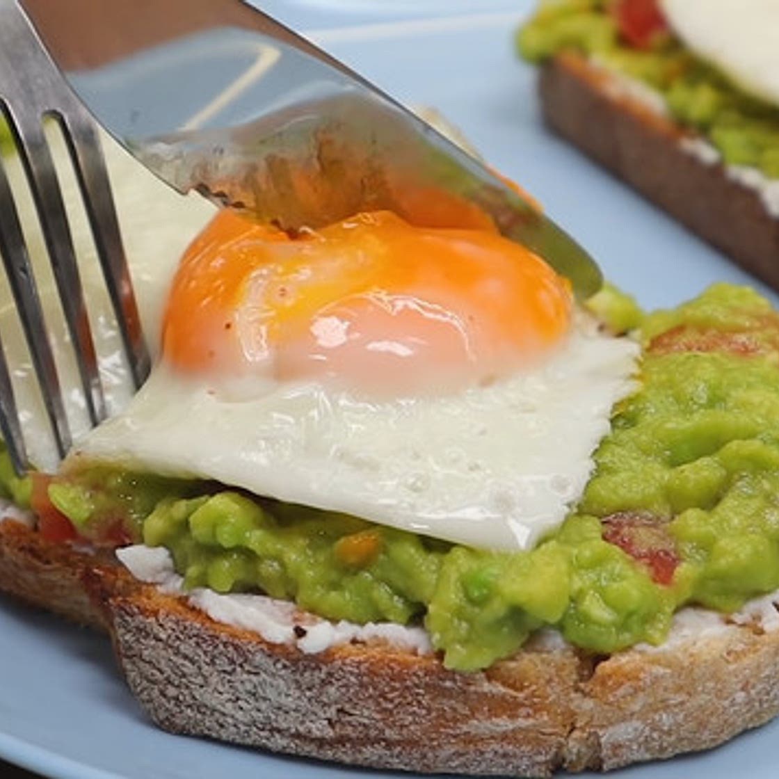 Delicious Avocado Toast with Egg: Easy Toast Recipe Ideas