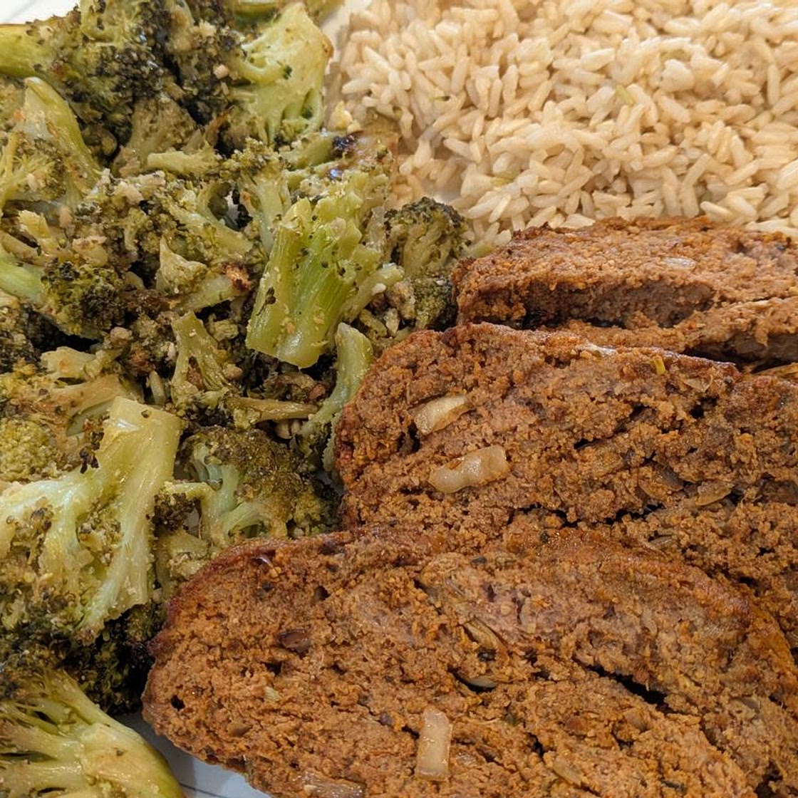 Classic BBQ Meatloaf and Lemon Roasted Broccoli