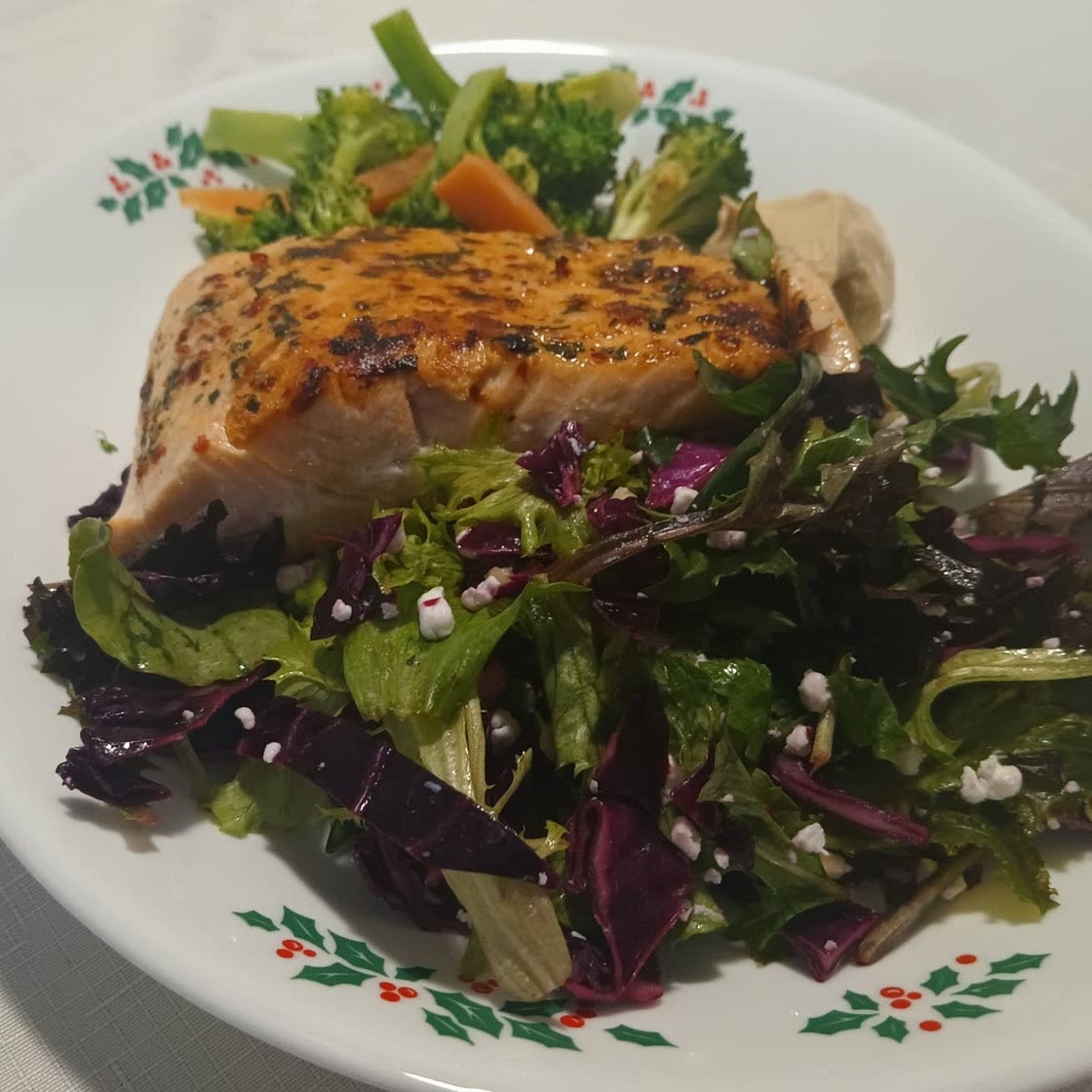 Mediterranean Salmon Bowl | Low-Carb / Keto Option