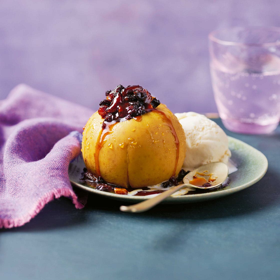 Slow Cooker Baked Apples