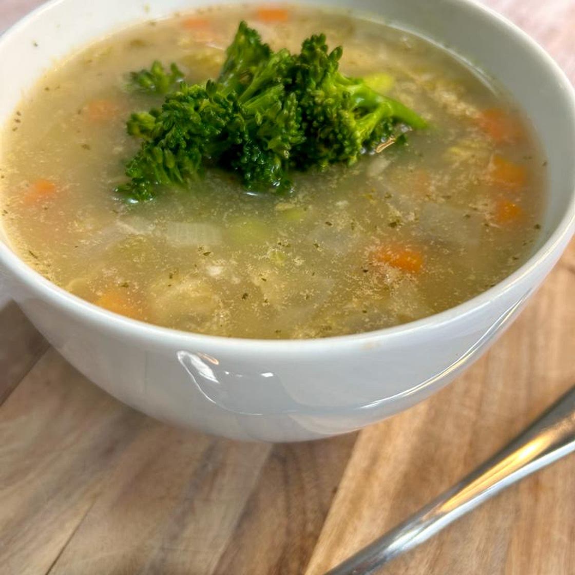 Slow Cooker Vegetable Soup