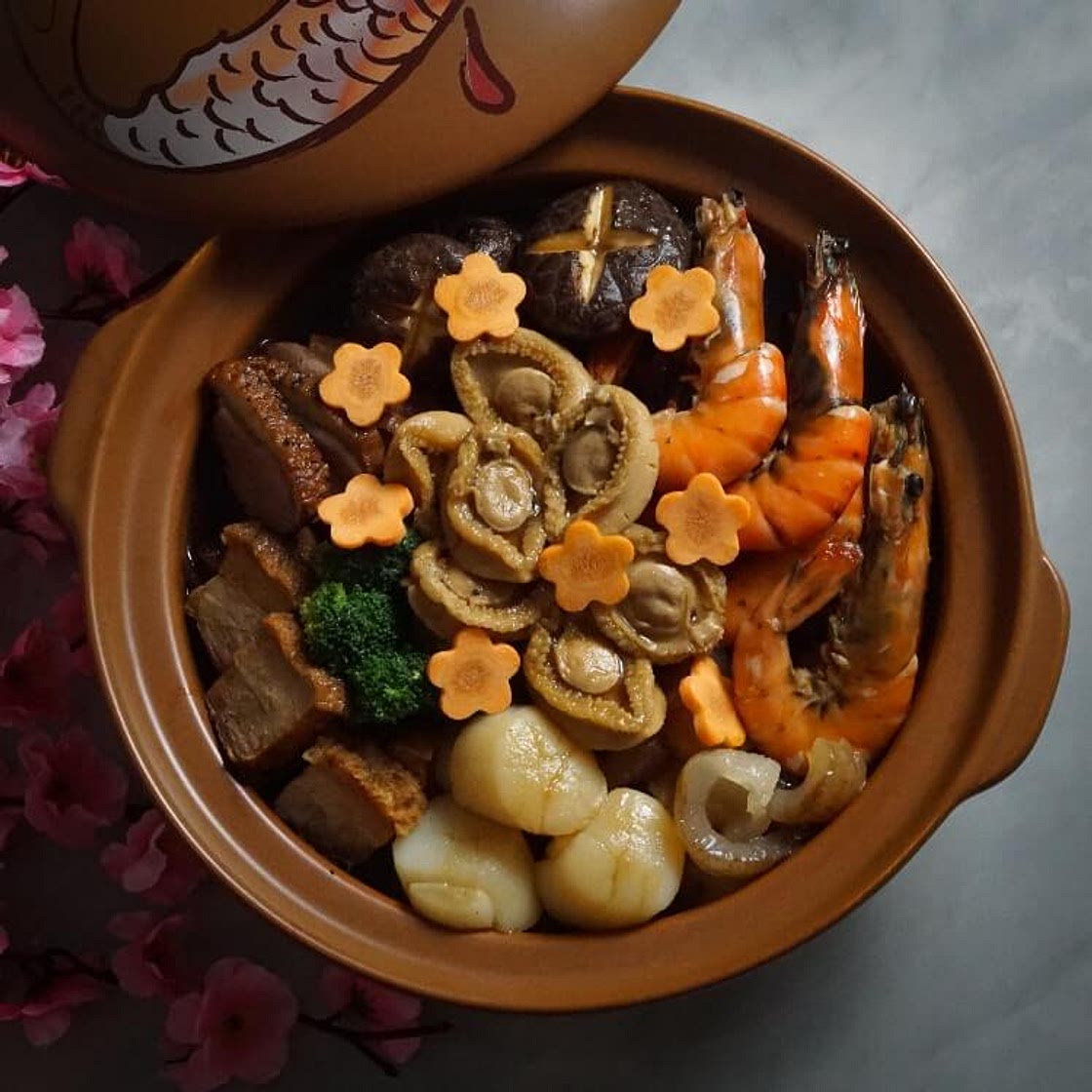Eight Treasures Pen Cai 八宝盆菜 (Special Chinese New Year Dish)