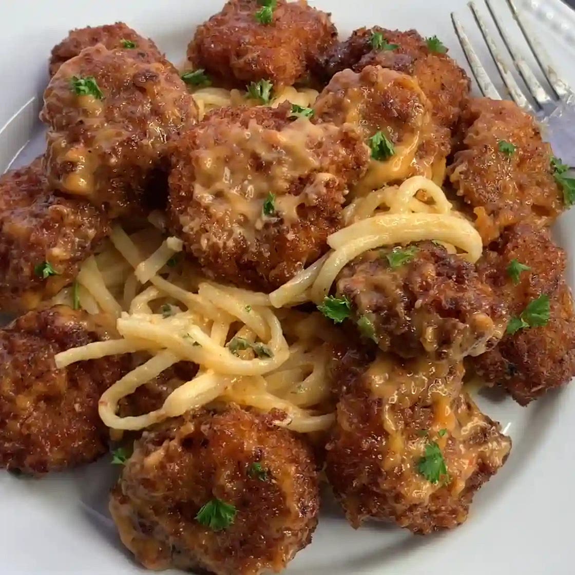 Crispy Boom Boom Shrimp with Spicy Sauce