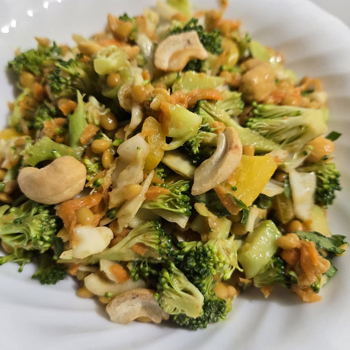 Spicy Cashew Chickpea Broccoli Salad with Ginger Peanut Dressing