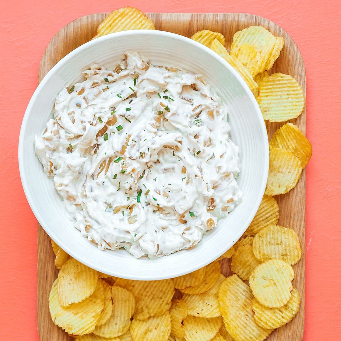 Healthier French Onion Dip (With Greek Yogurt!)