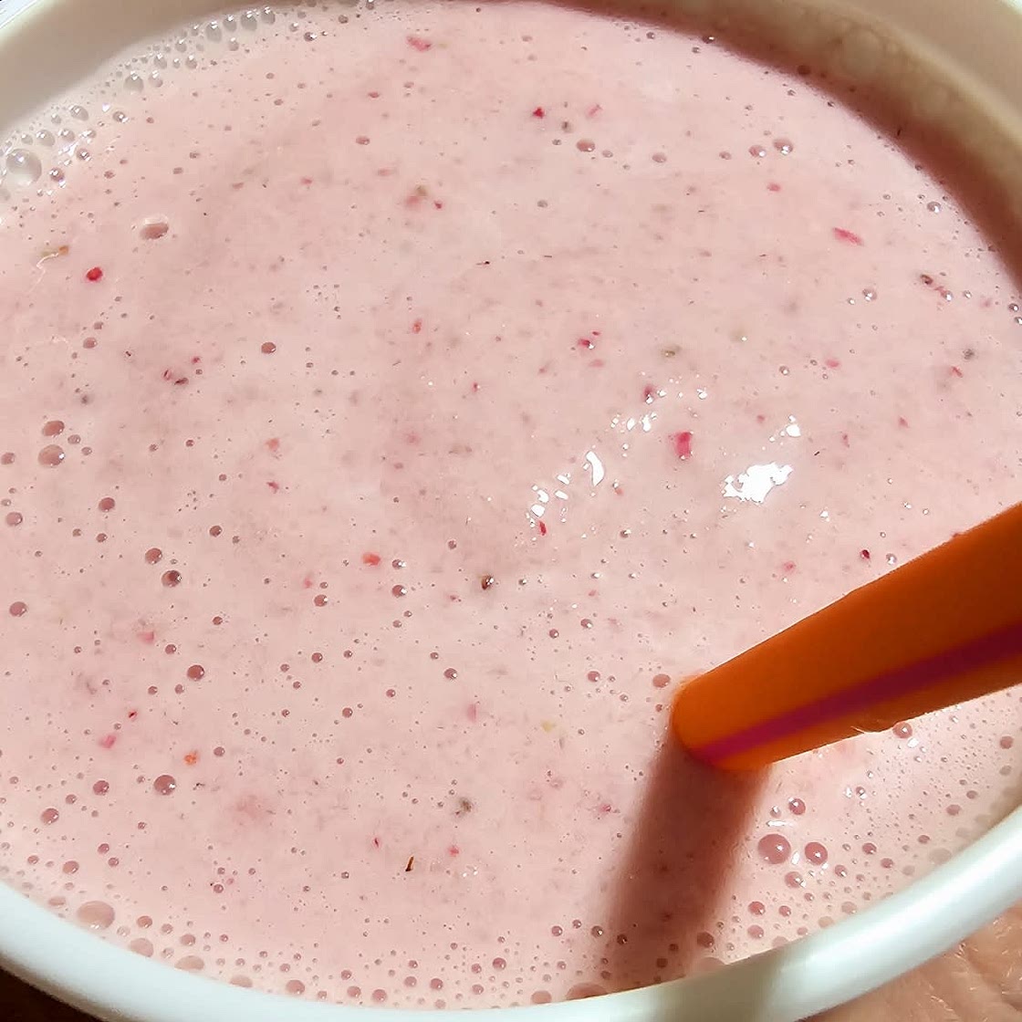 Deliciously Healthy Vegan Strawberry Milkshake Recipe
