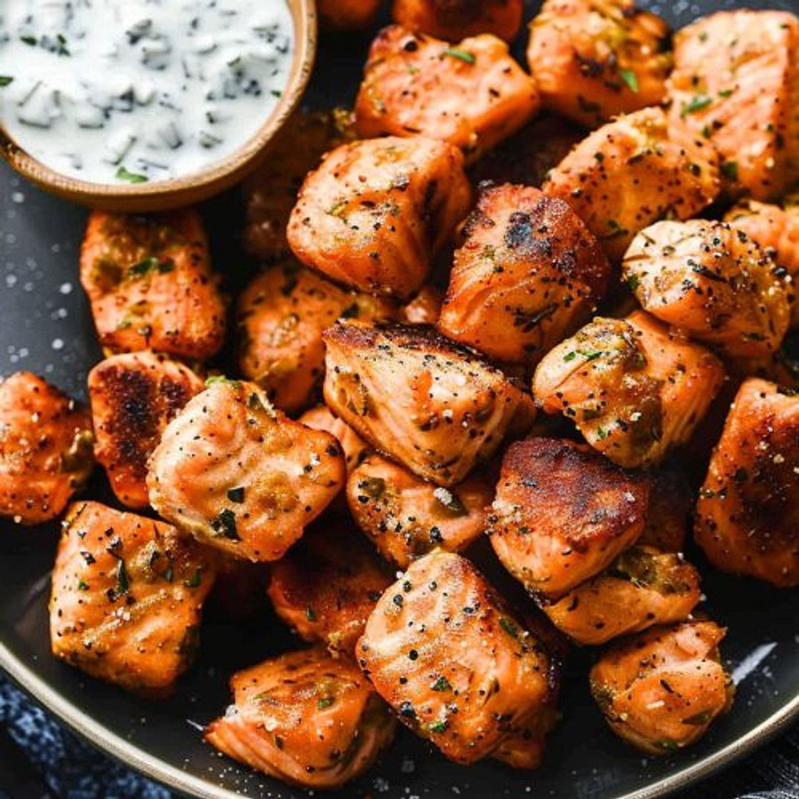Air Fryer Salmon Bites