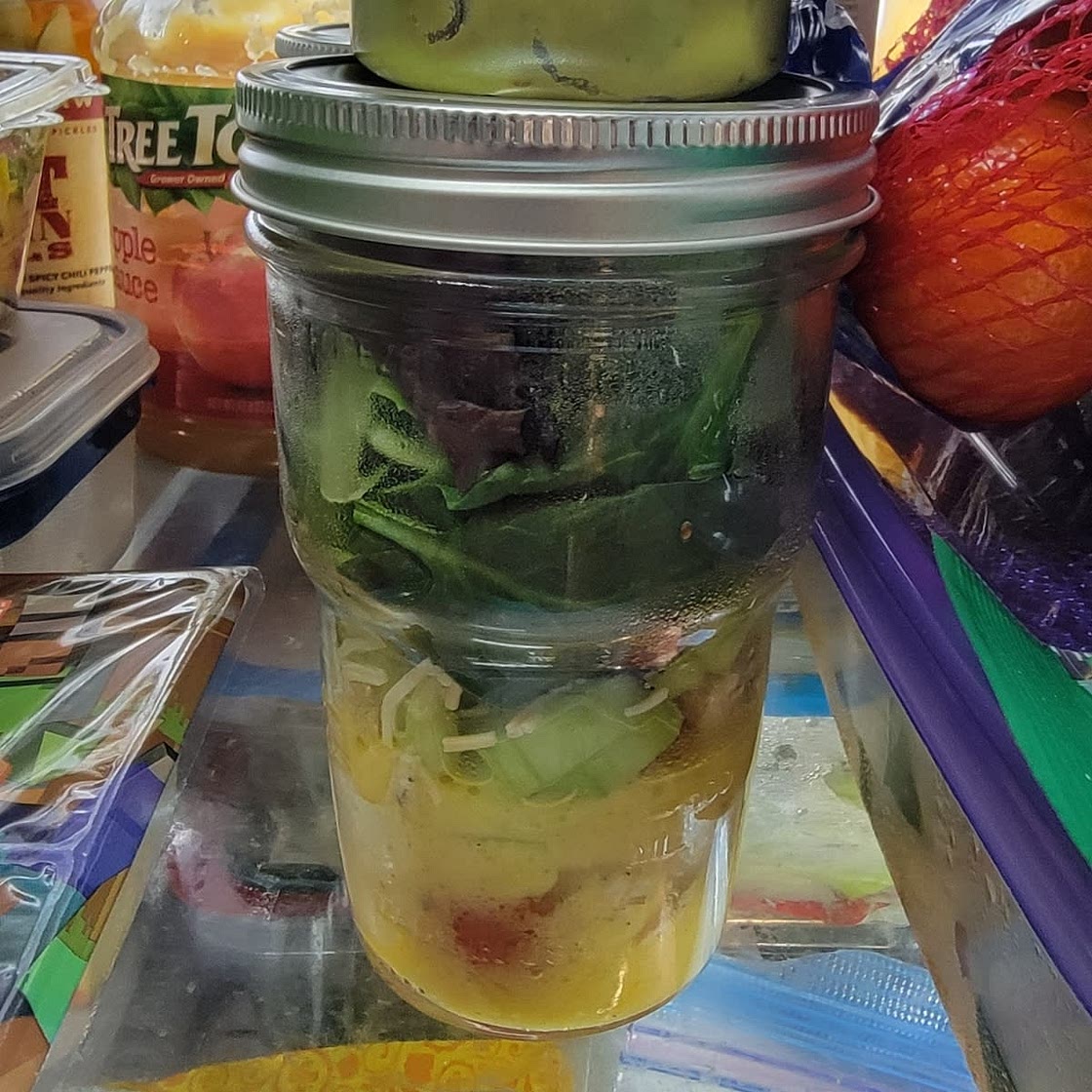 Make-Ahead Mason Jar Salads For The Week + A Killer Clean Honey Mustard Dressing!