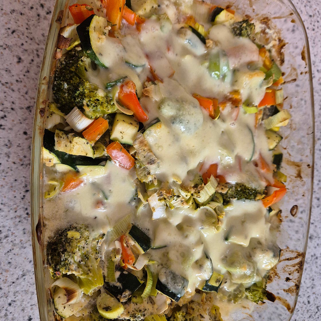 Brokkoli-Gemüse-Auflauf