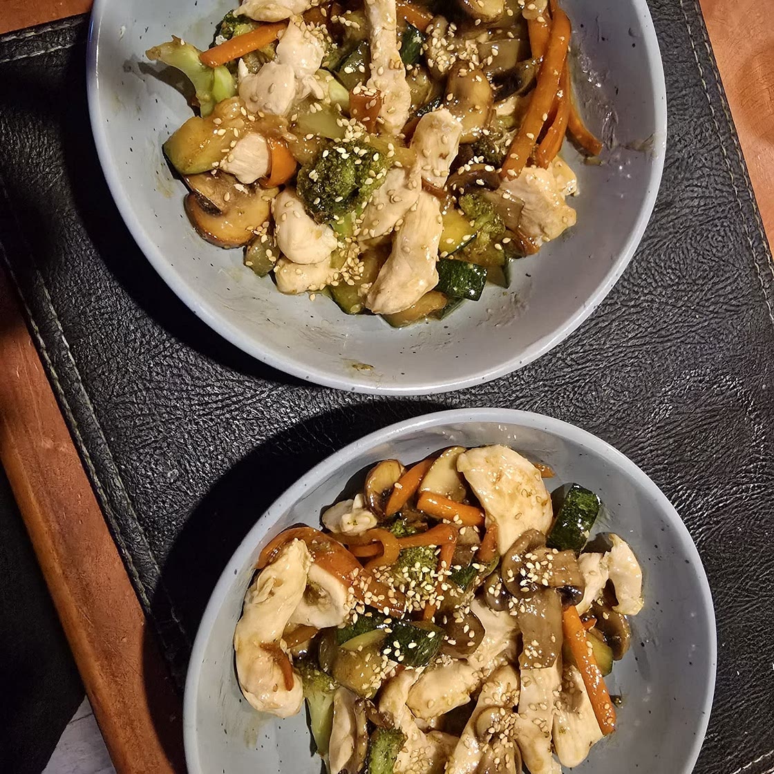 Wok de Pollo con Verduras