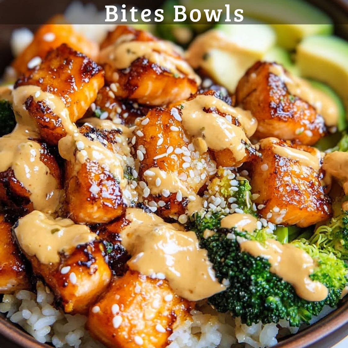 Crispy Bang Bang Salmon Bites Bowl