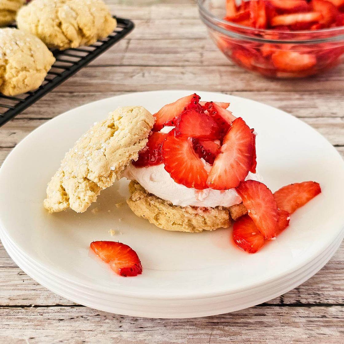 Easy Gluten Free Strawberry Shortcake Recipe