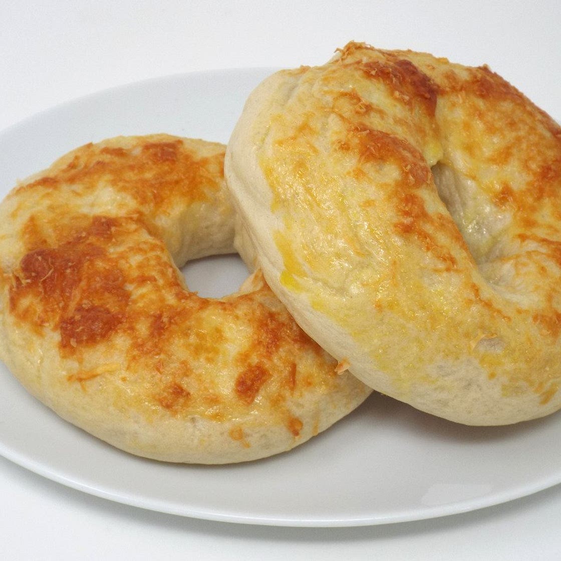 Romano Cheese Bagels