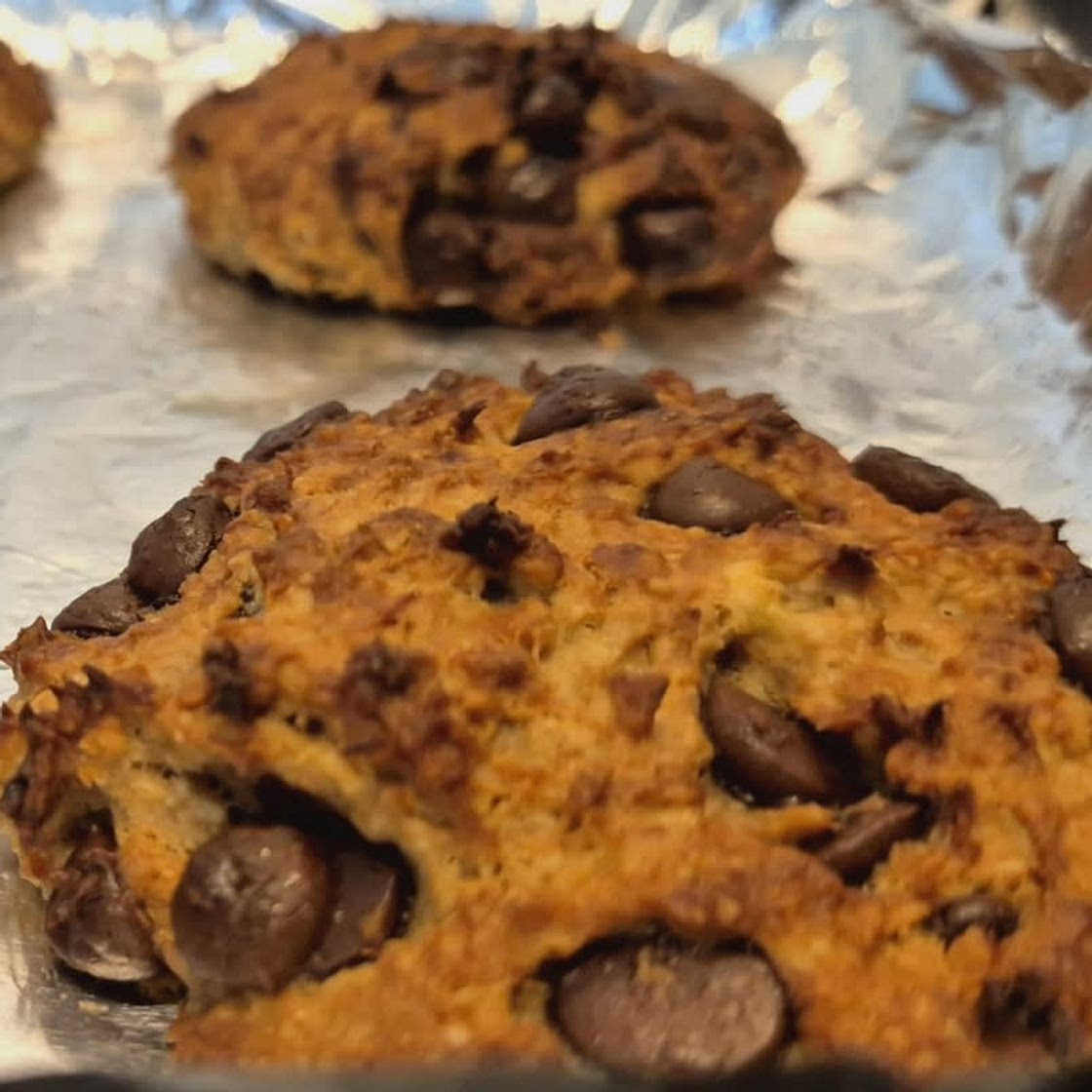 4 Ingredient Flourless Healthy Oatmeal Cookies