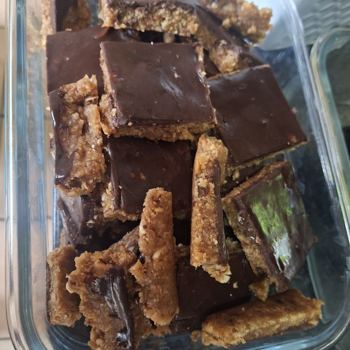 Chocolate-Peanut Butter Energy Bars