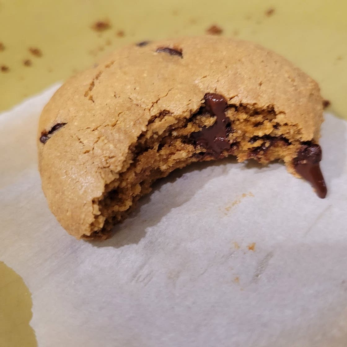 Coconut Flour Cookies with Peanut Butter and Chocolate