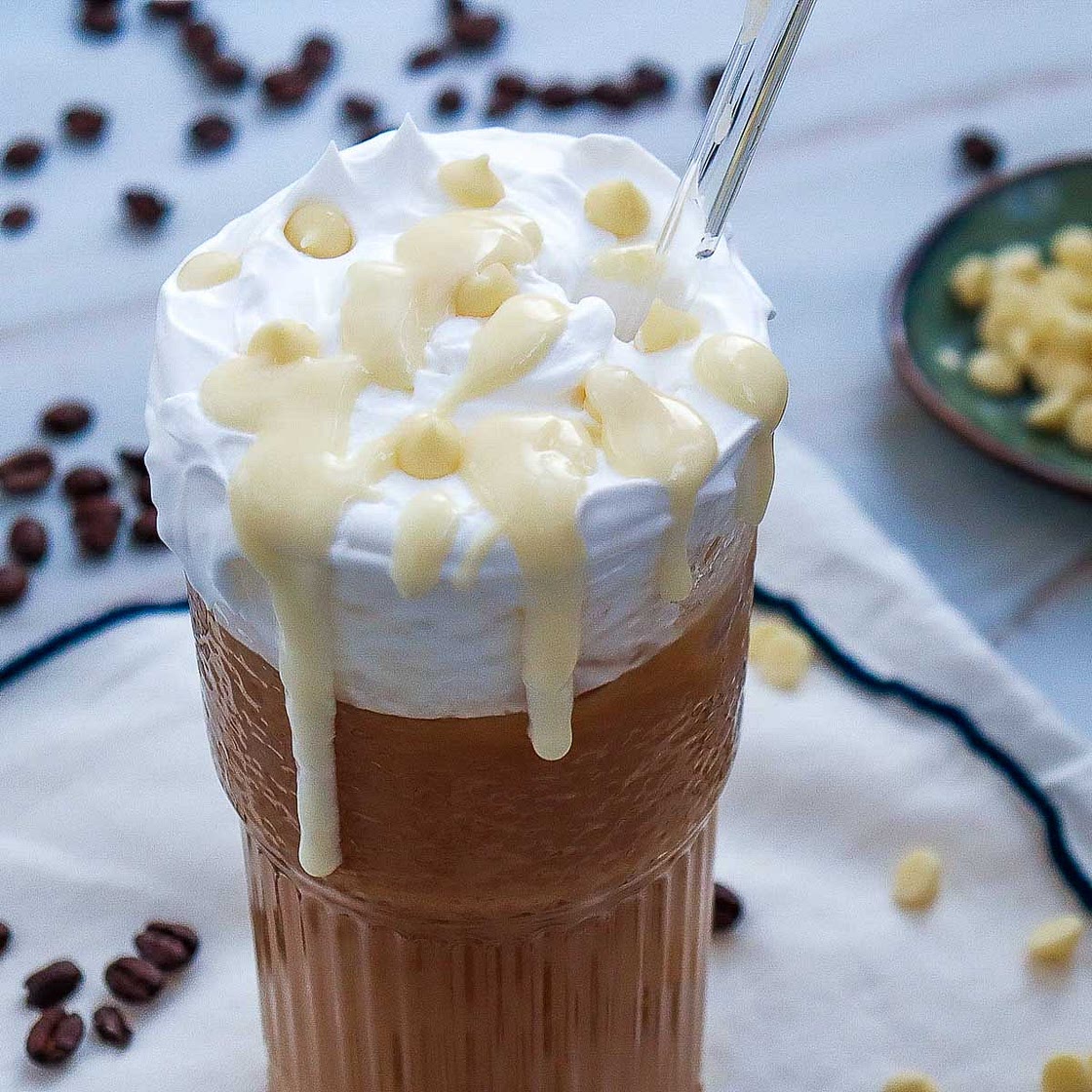 Iced White Chocolate Mocha
