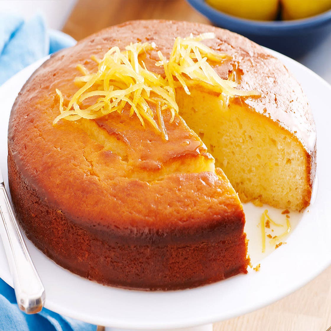 Easy Yogurt Cake Recipe: Moist & Fluffy Dessert - Sharp Blades