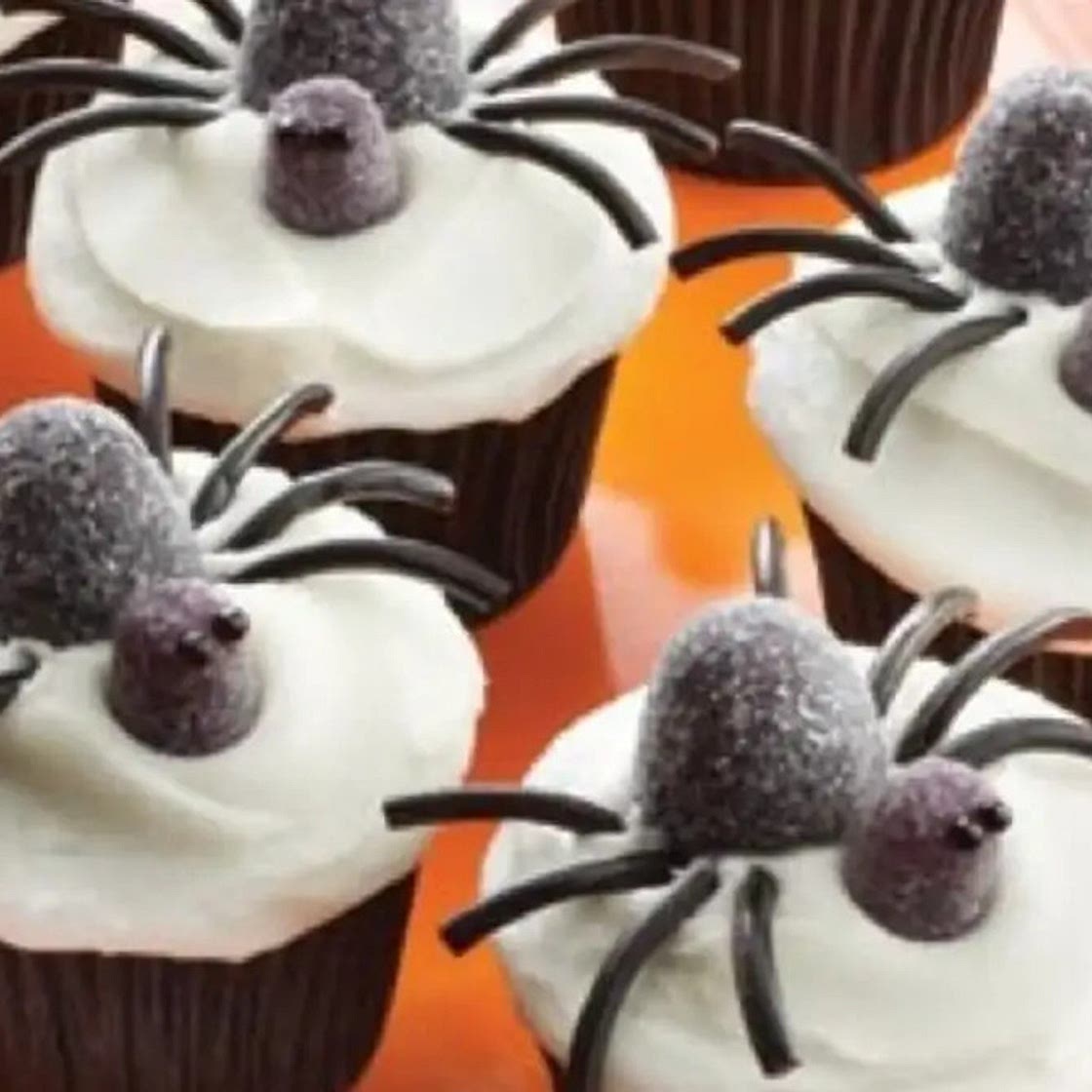 Incredible Spooktacular Spider Cupcakes to Try Now