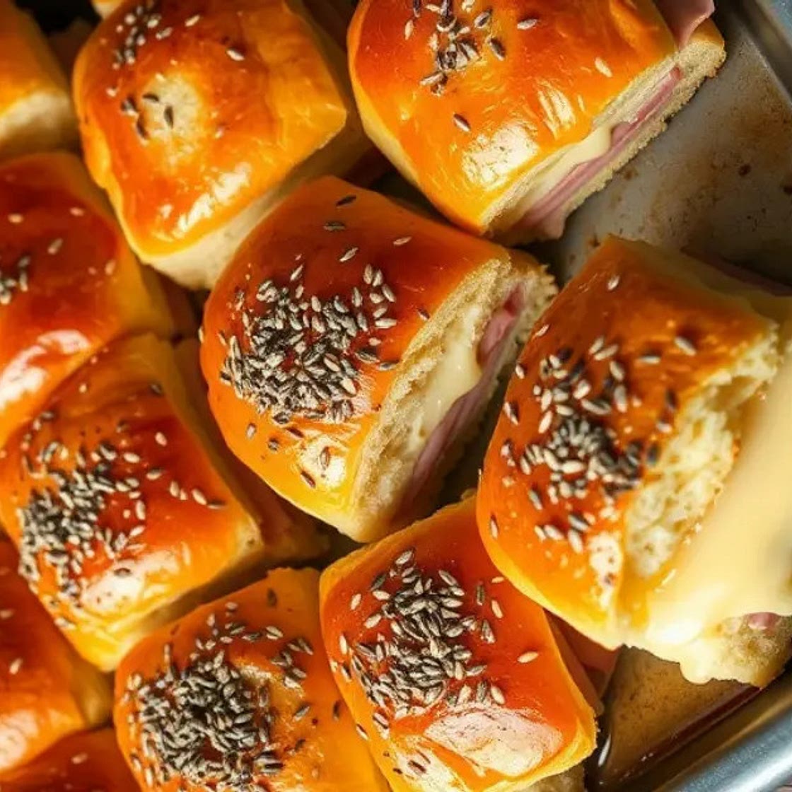 Baked Ham and Cheese Sliders | Best Sweet Recipes Hub