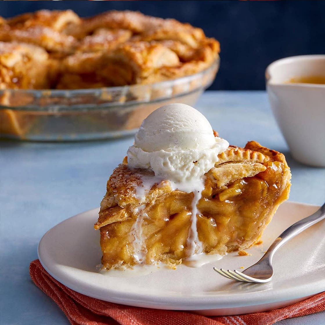 Classic Apple Pie Recipe | Easy Homemade Dessert | Sharp Blades