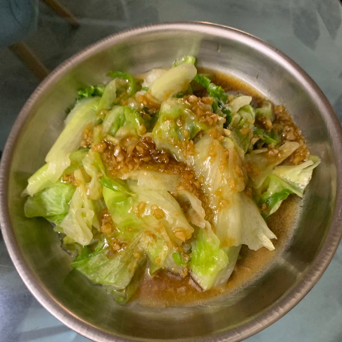 Lettuce with Oyster Sauce & Garlic 