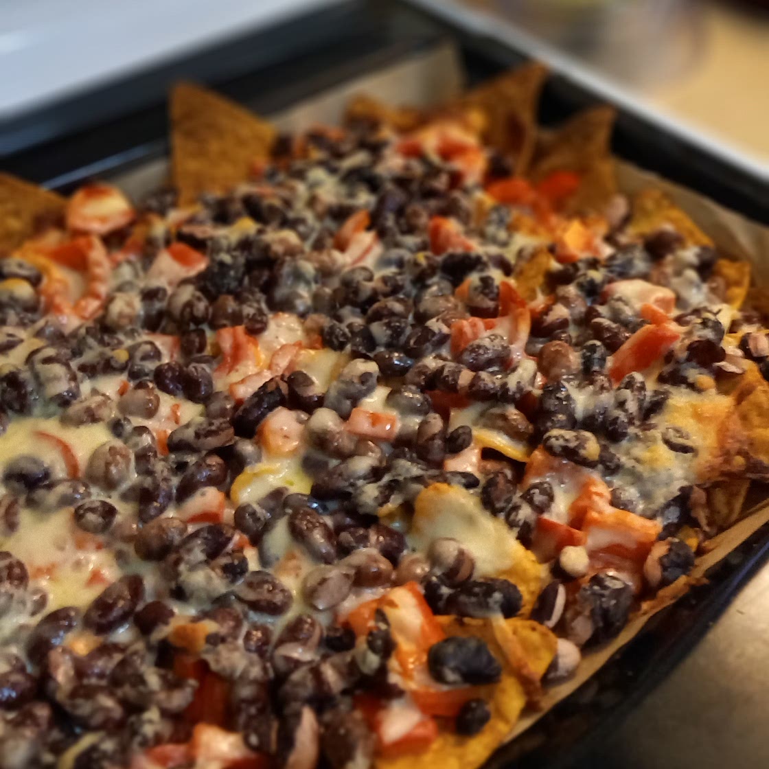 Healthy vegetarian nachos