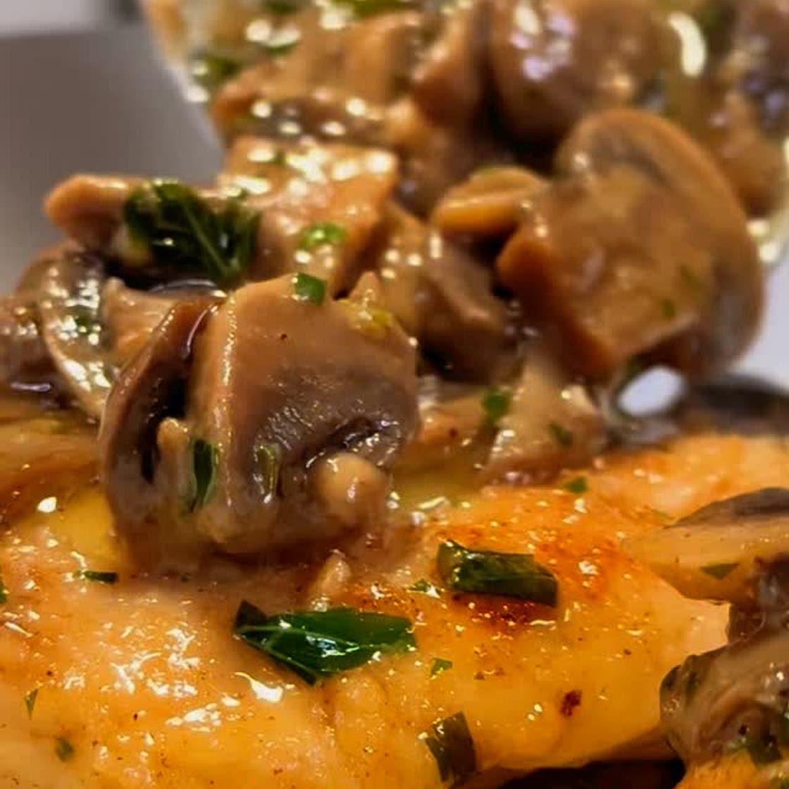 PETTO DI POLLO AI FUNGHI 🍄‍🟫