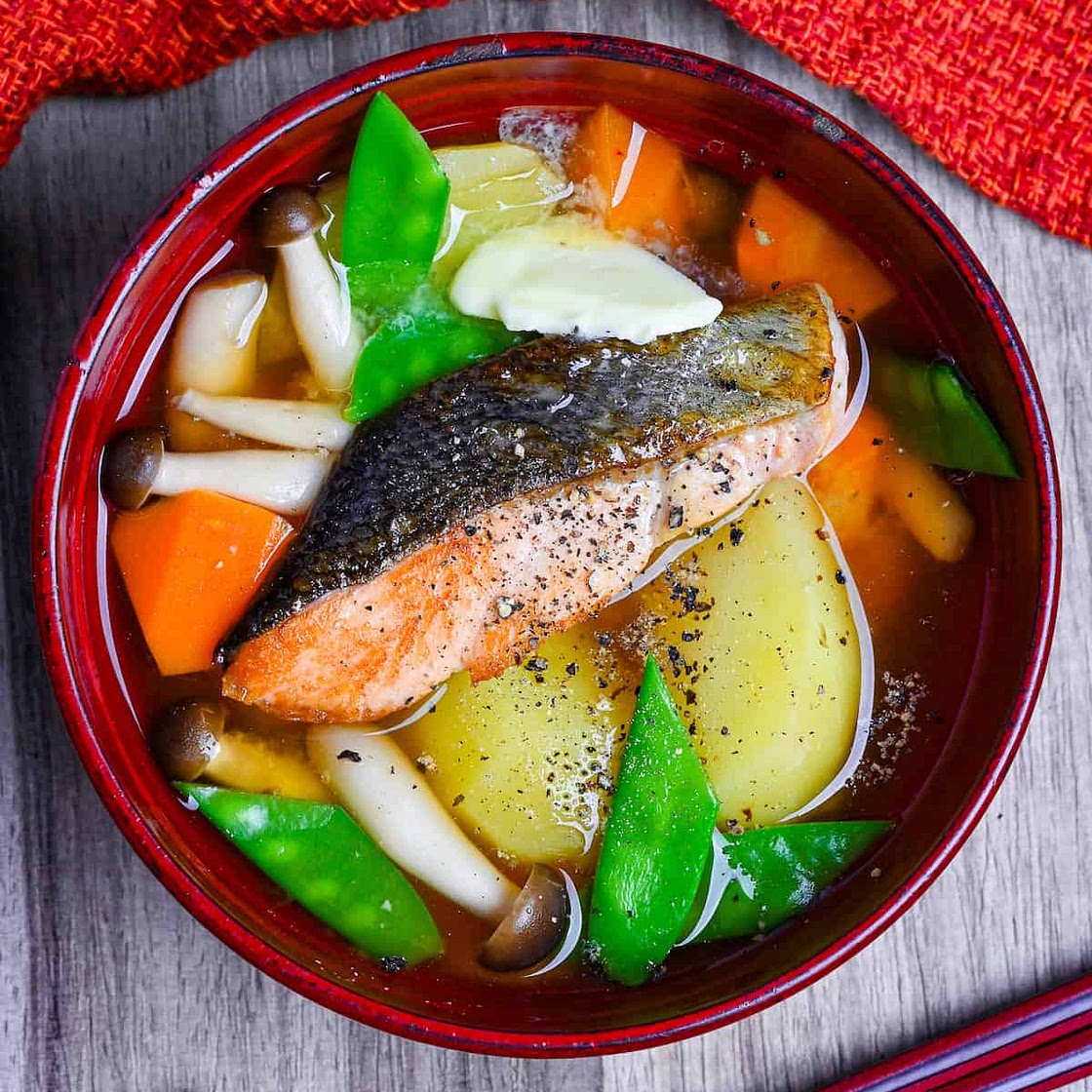 Salmon Miso Soup Recipe with Carrots and Potatoes 🐟 #misosoup
