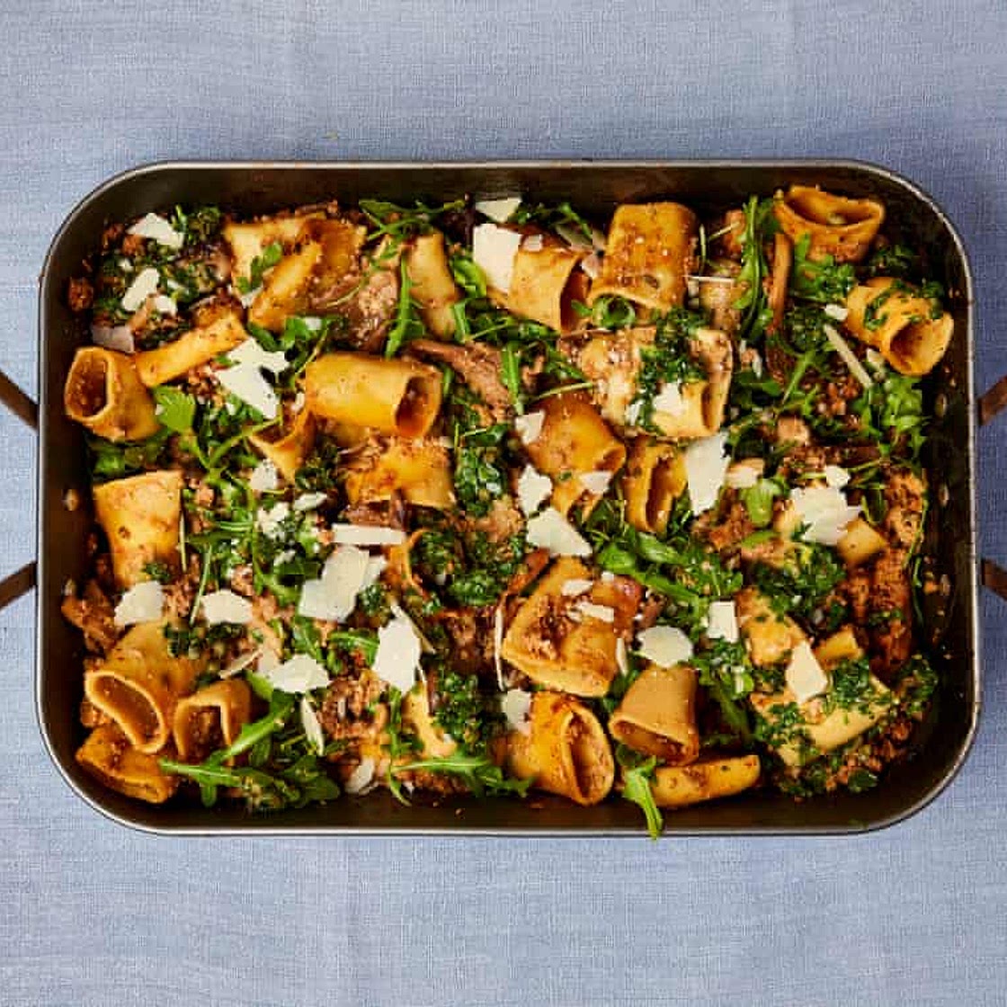 One-tray pork and mushroom pasta