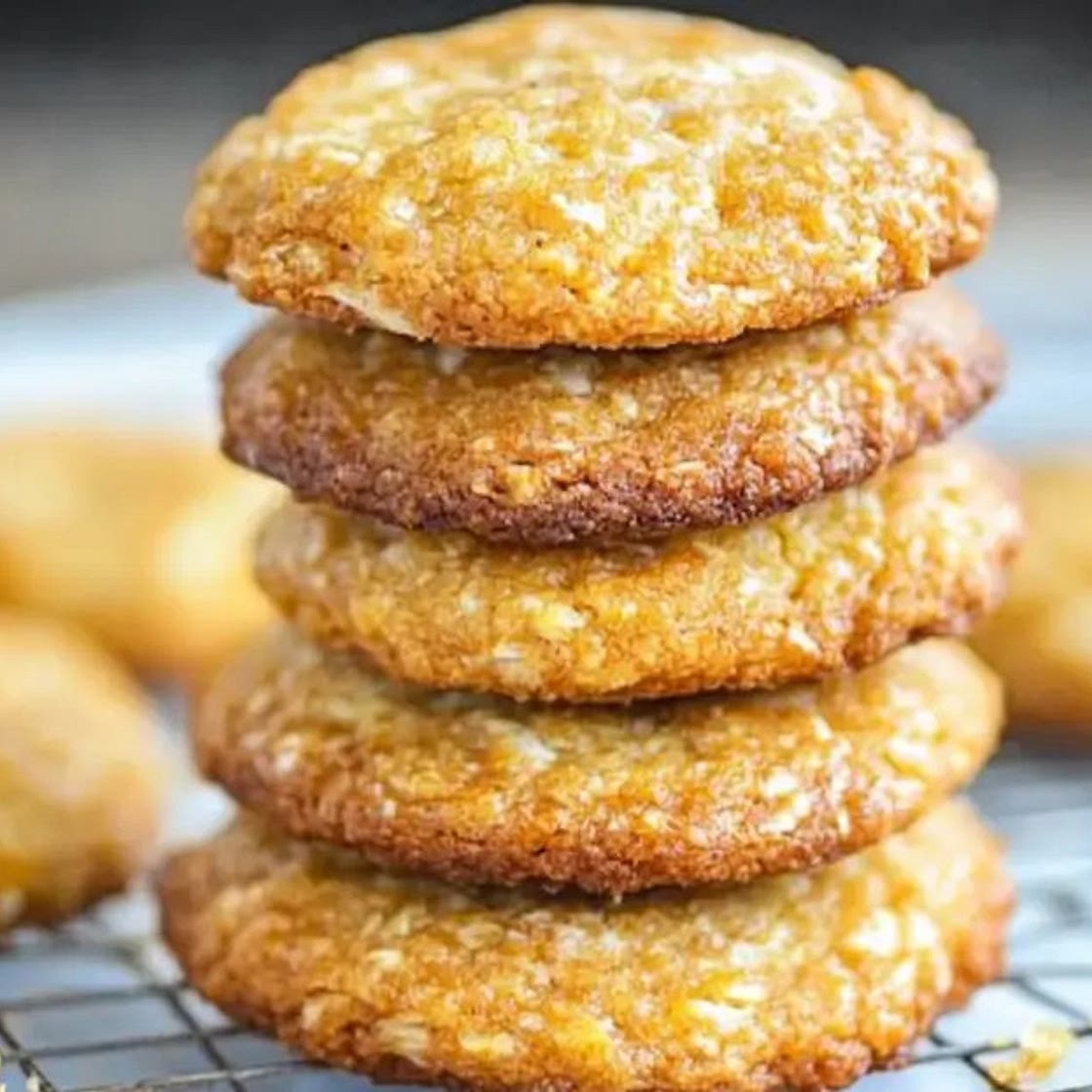 Soft and Chewy 4-Ingredient Applesauce Cookies Recipe