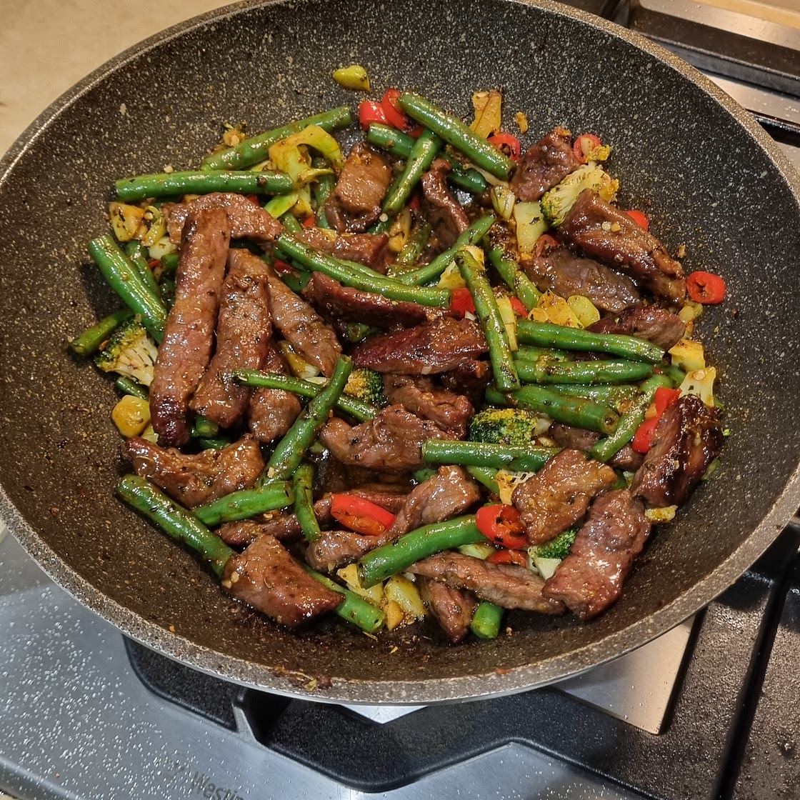 Beef Pad Prik King