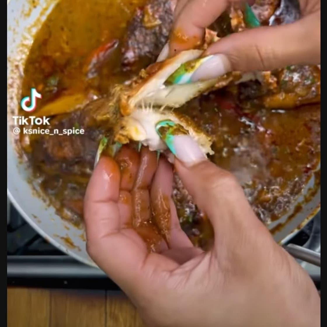 Fall of the Bone Roasted Garlic Creole Smothered Chicken