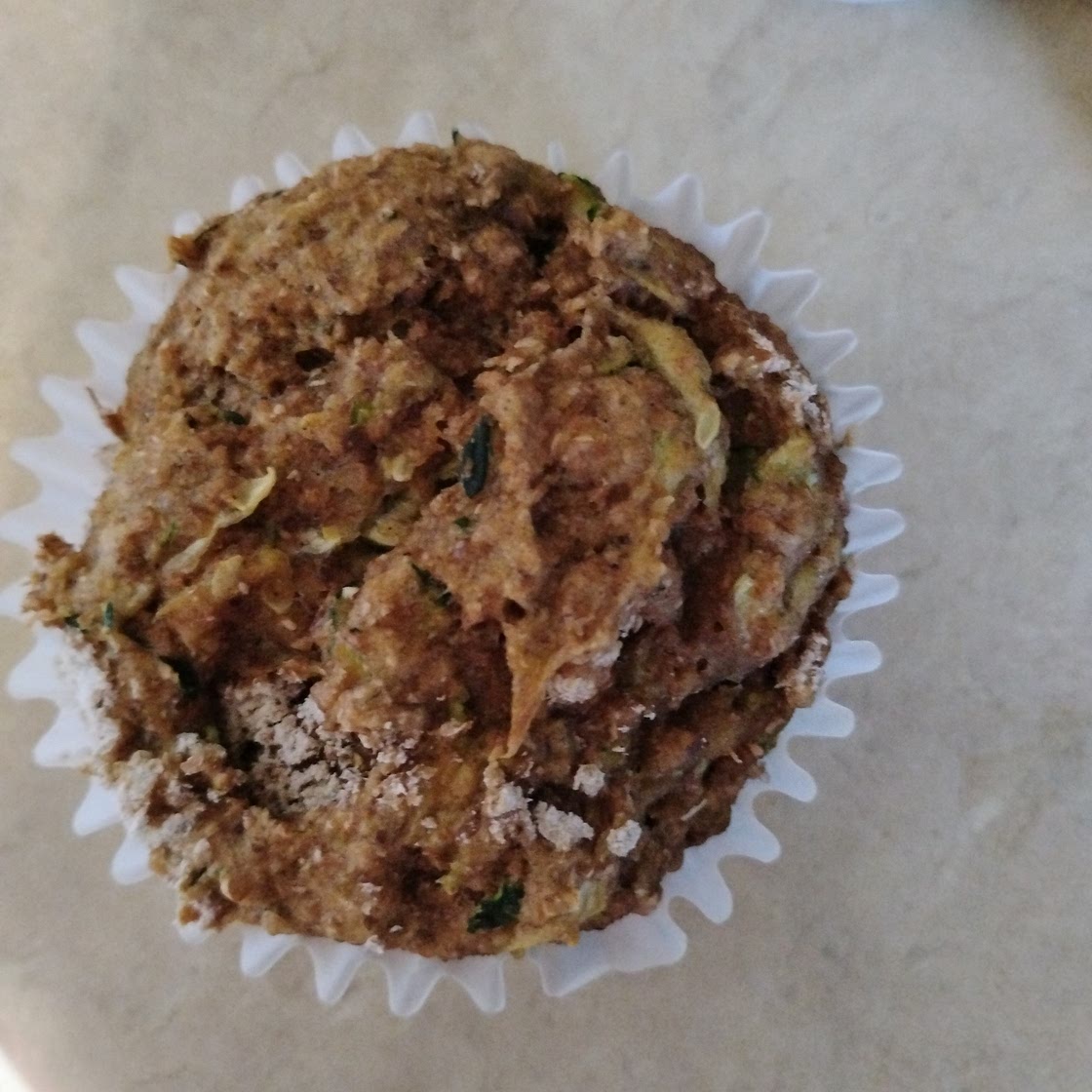 Healthy vegan zucchini muffins