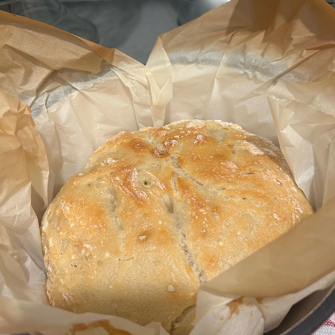 Dutch Oven No Knead Crusty Bread