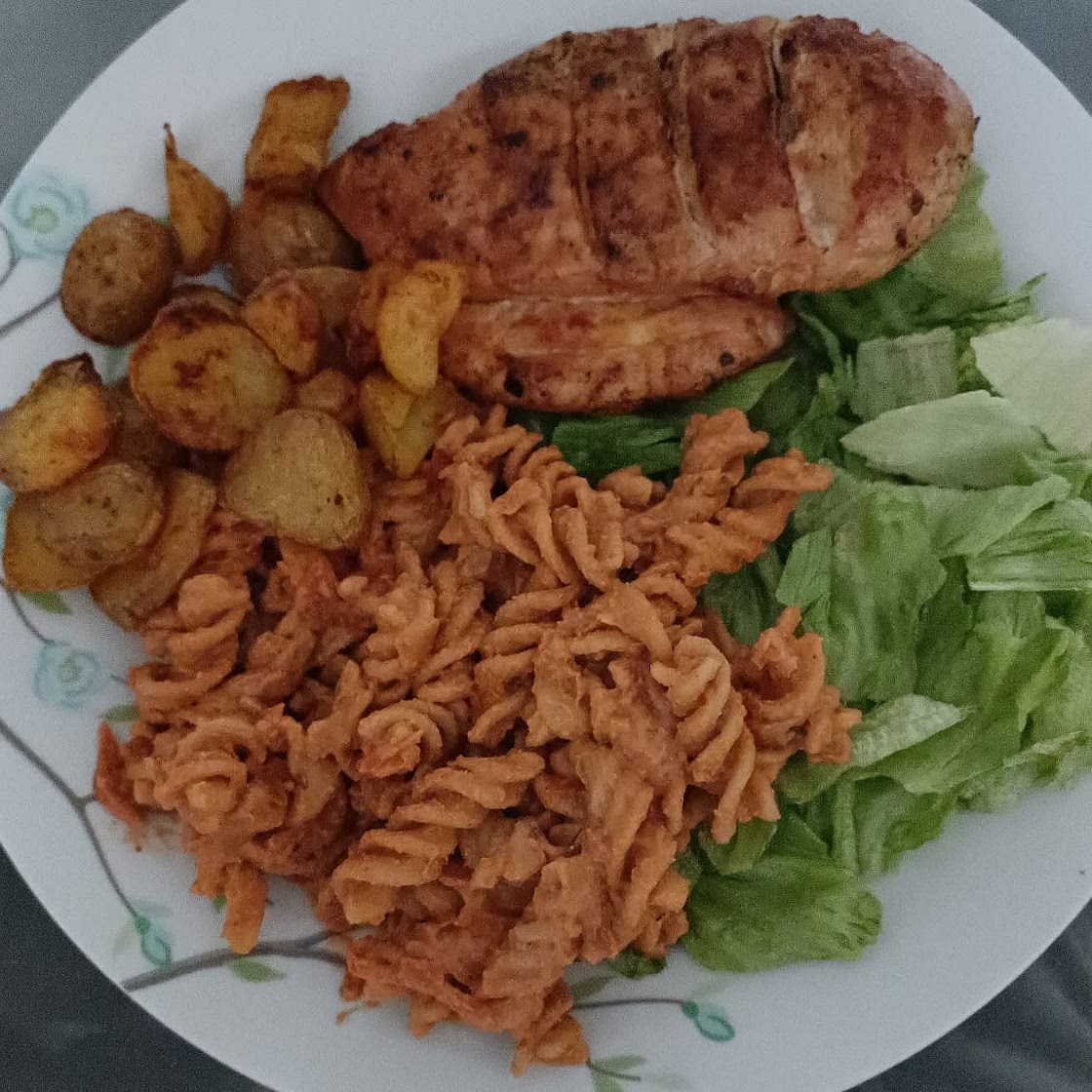 Creamy Tomato Pasta