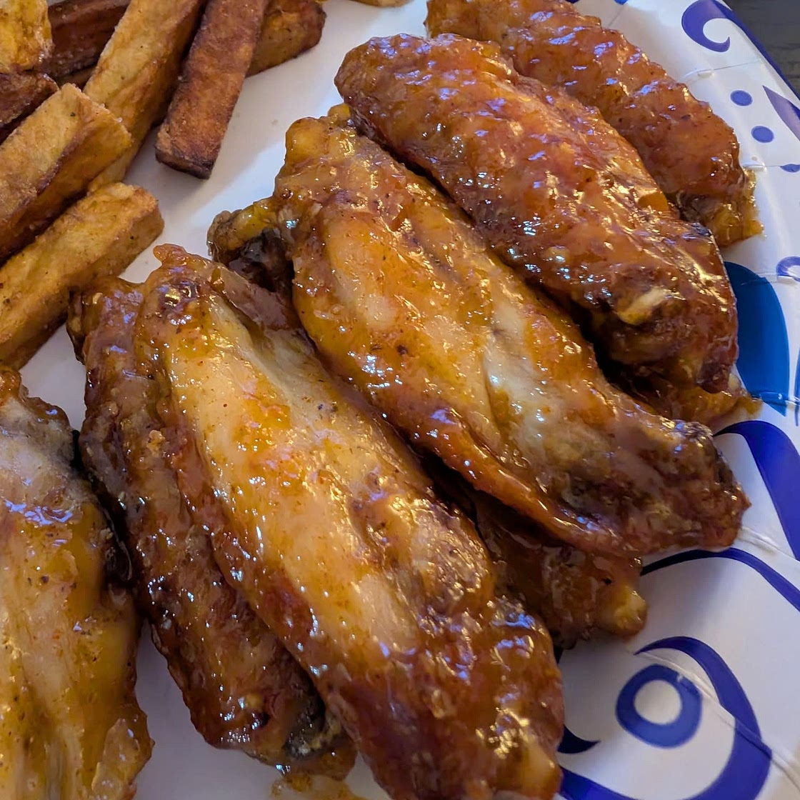 Grilled Peach Bourbon Chicken Wings