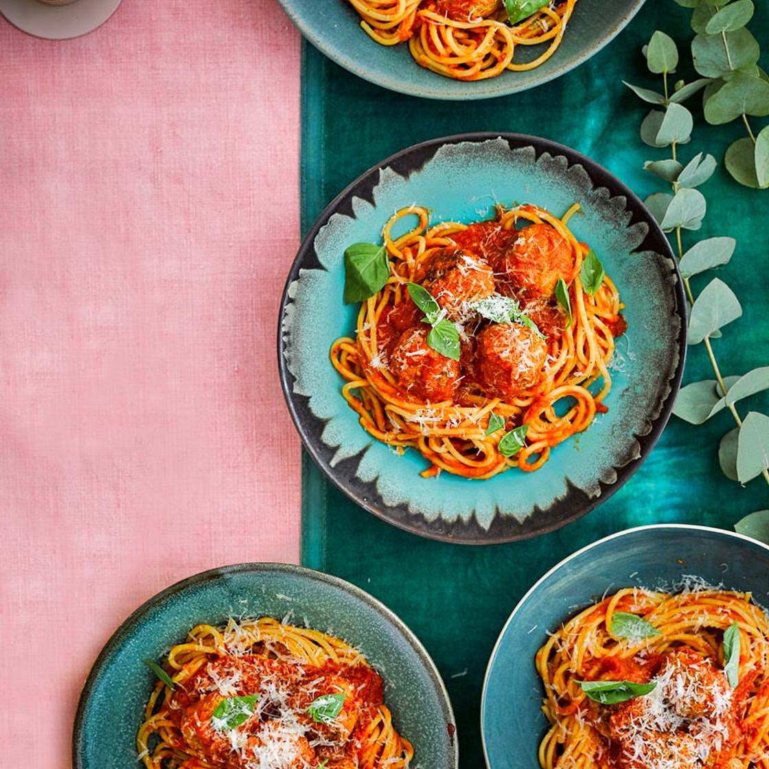 Spaghetti and turkey meatballs