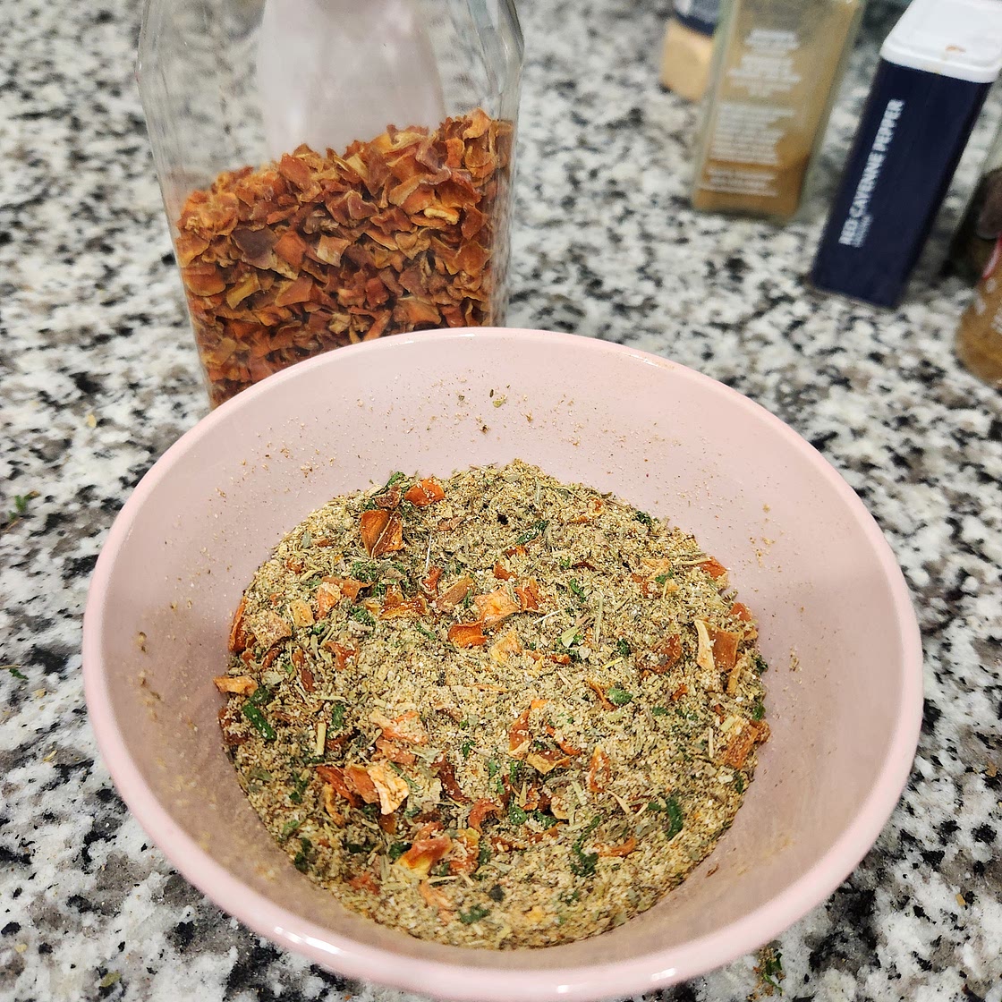 Homemade Copycat Mrs. Dash Seasoning - Salt-Free, Tomato-Free, Lemon-Free