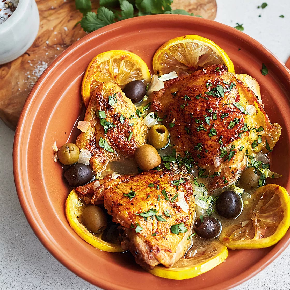 CHICKEN WITH LEMONS AND OLIVES