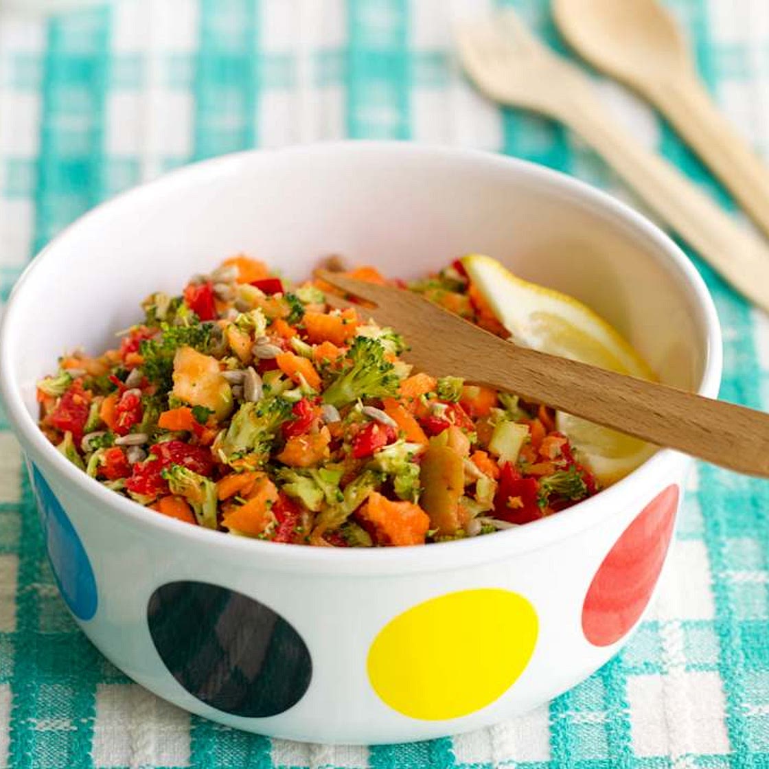 Quick rainbow salad