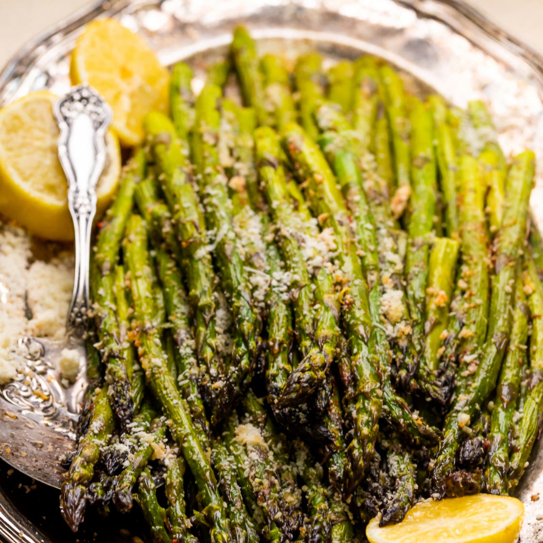 Lemon Garlic Parmesan Asparagus